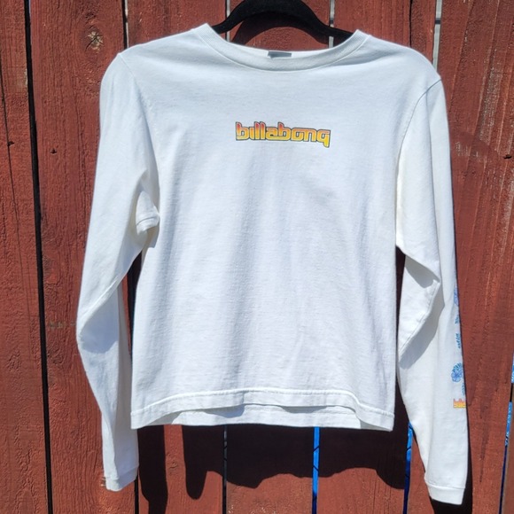 Billabong Tops - Y2K VTG Billabong Long Sleeve Graphic Tee Hibiscus Floral Logo S 90s Made in USA